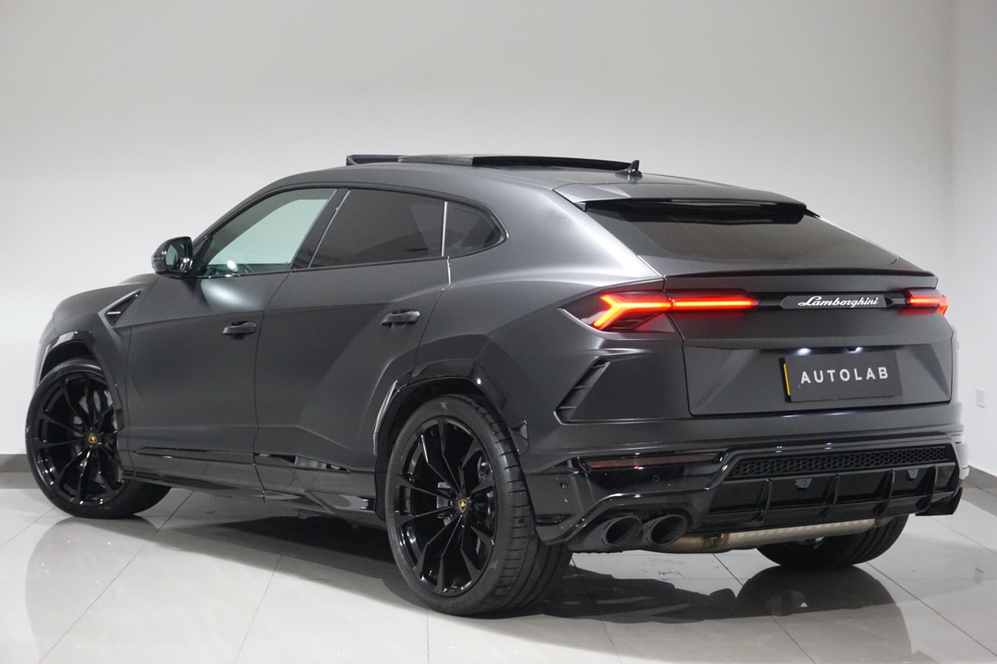 Lamborghini Urus 4.0 V8 BiTurbo SUV 5dr Petrol Auto 4WD Euro 6 (650 ps)
